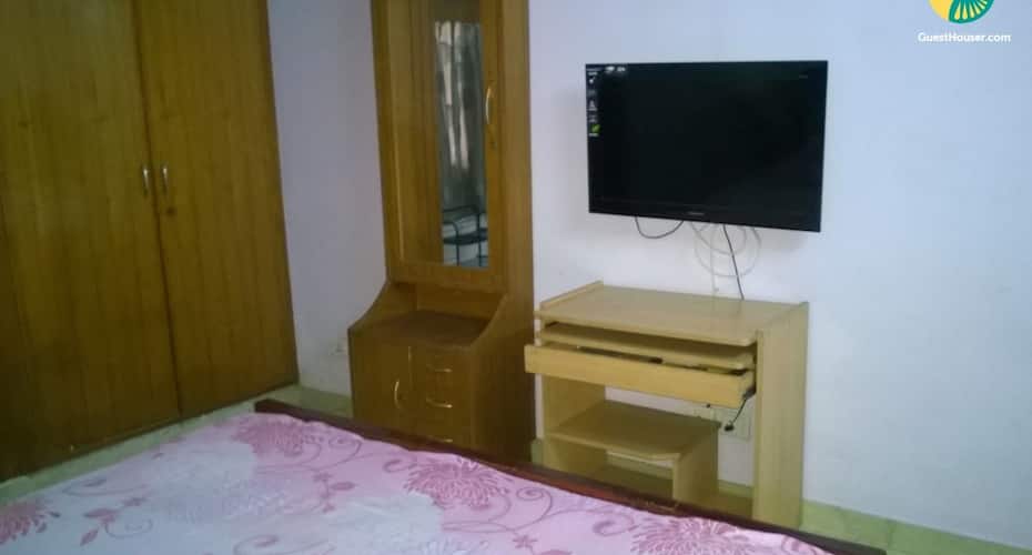 a well furnished room to stay, New Delhi 3
